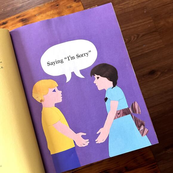 PJ Library Sammy Spider's First Yom Kippur Jewish Paperback Book - Picture 4 of 11